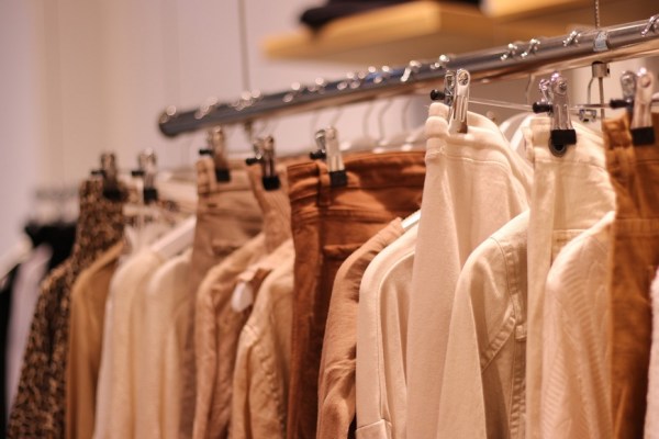 SÉLECTION SHOPPING • 100 pièces mode pour la rentrée (2019)